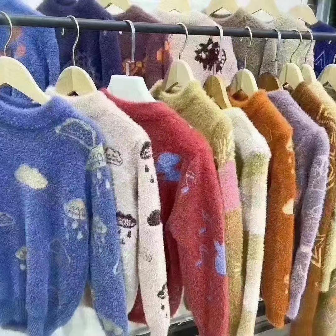 雪貂绒毛衣