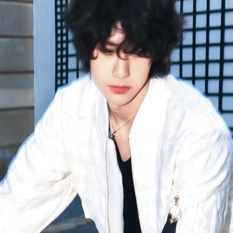 𝐍𝐨𝐞𝐫𝐫𝐨𝐫