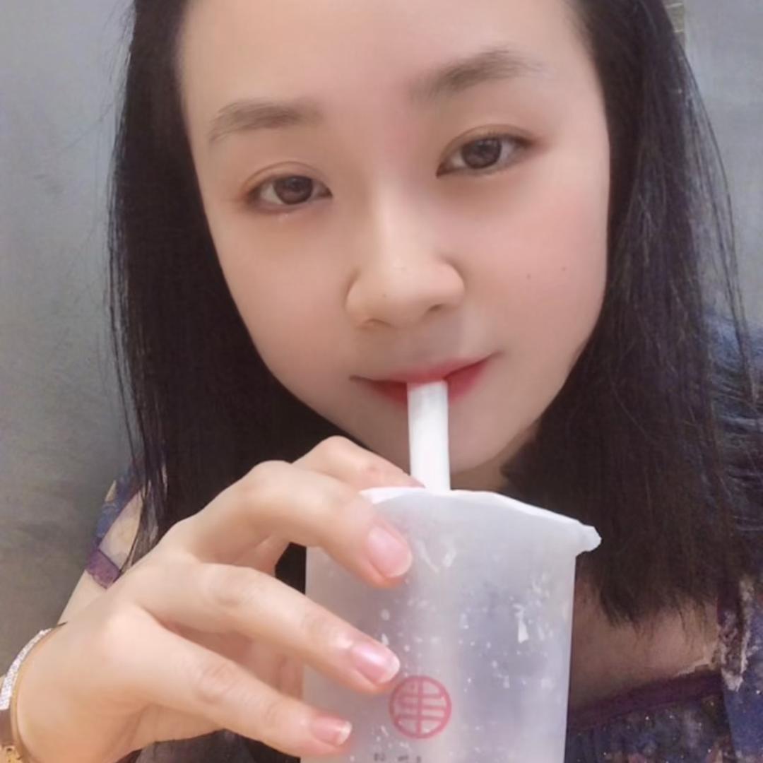 輕描淡寫的小情緒。