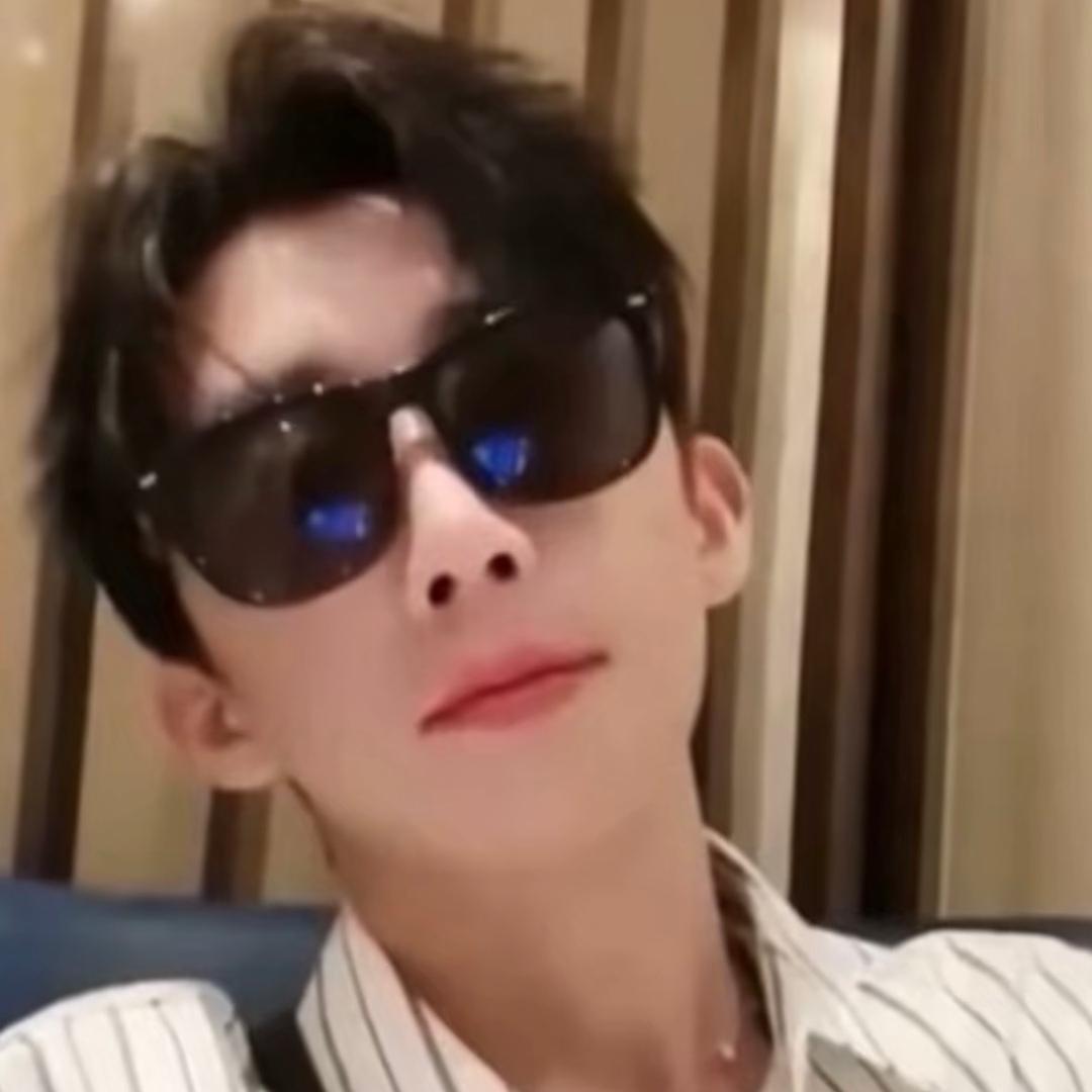 墨晨夏传递正能量