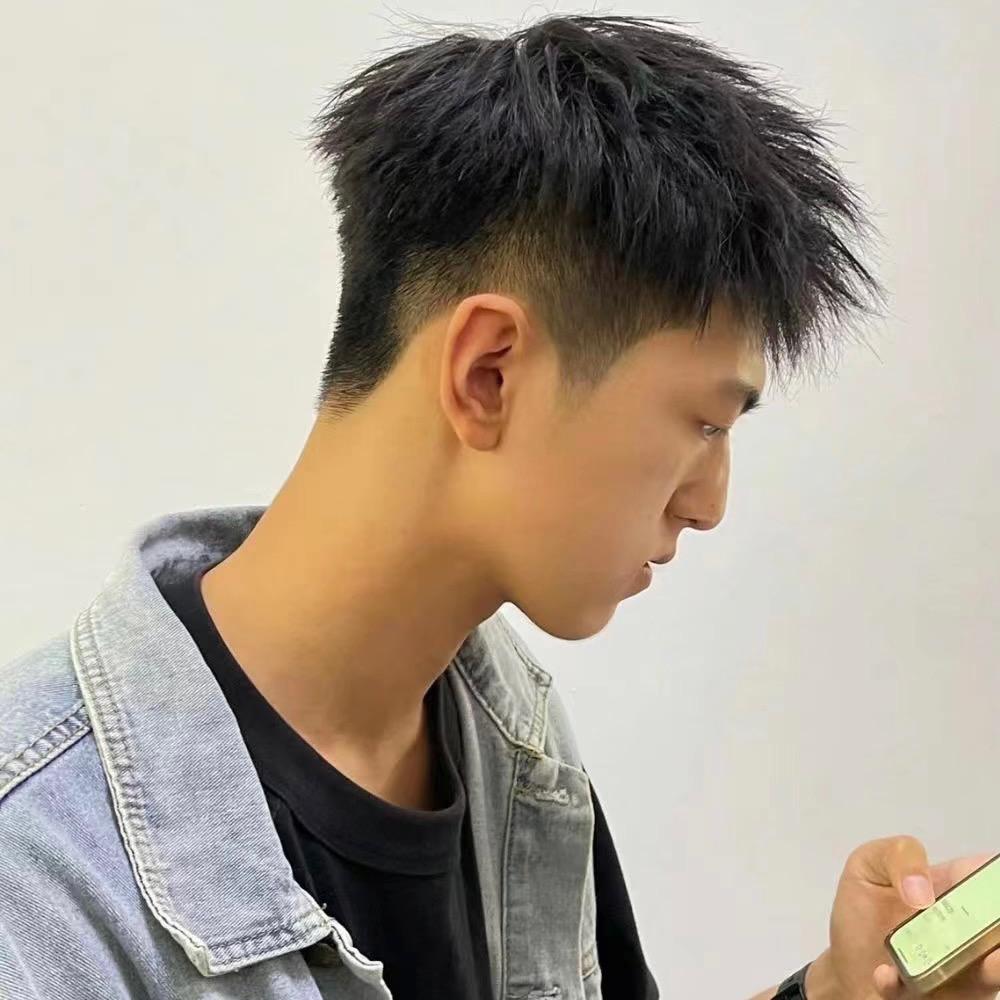楚雄发型设计 （星秀坊美容美发）