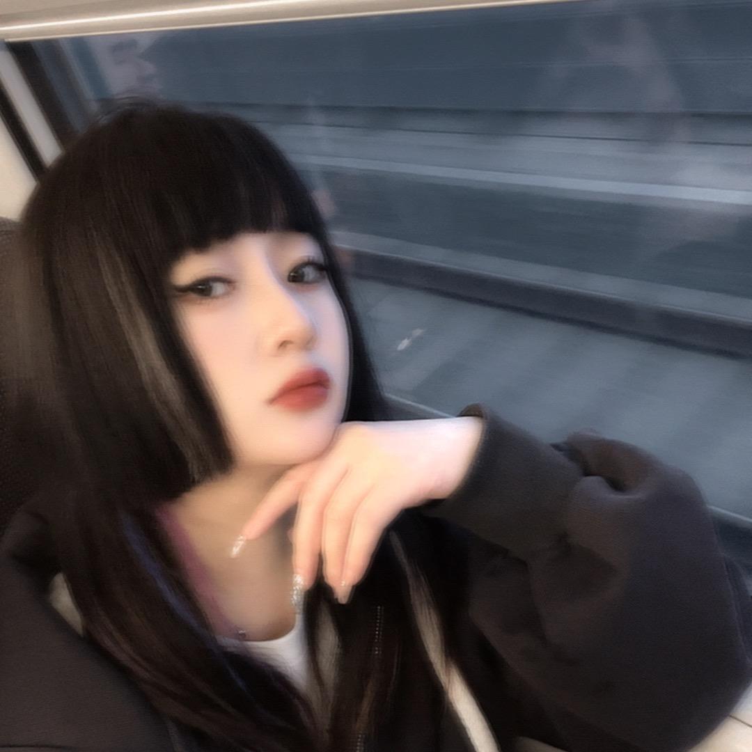 🖤那个girl