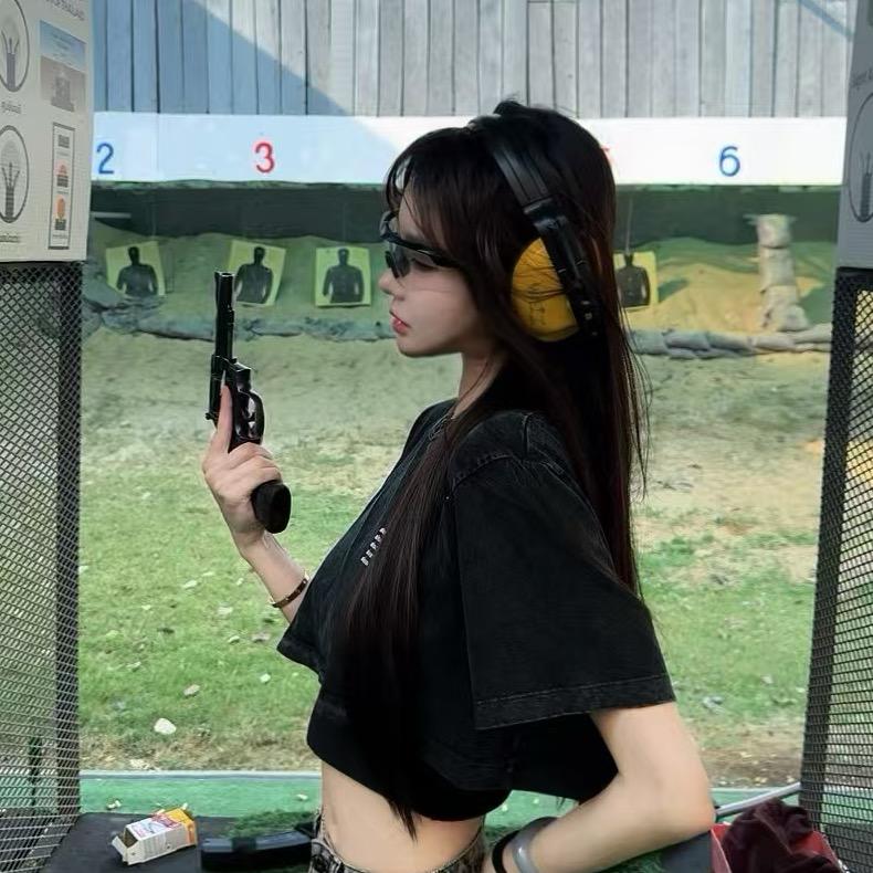 林淼淼.