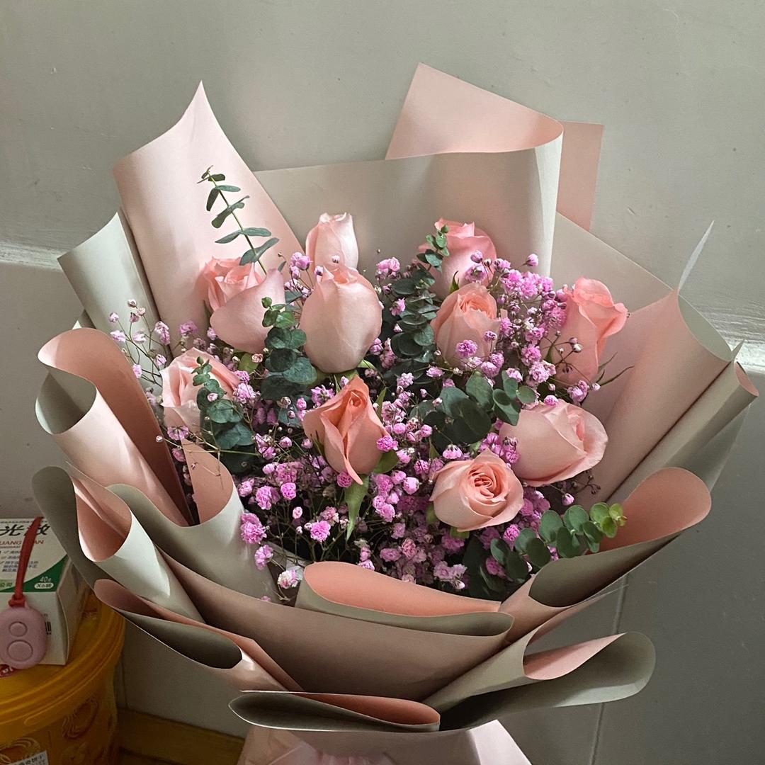 雪糕，绿豆沙，米酒，热狗。