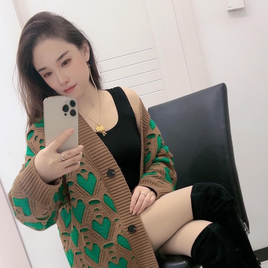 西西服饰搭配