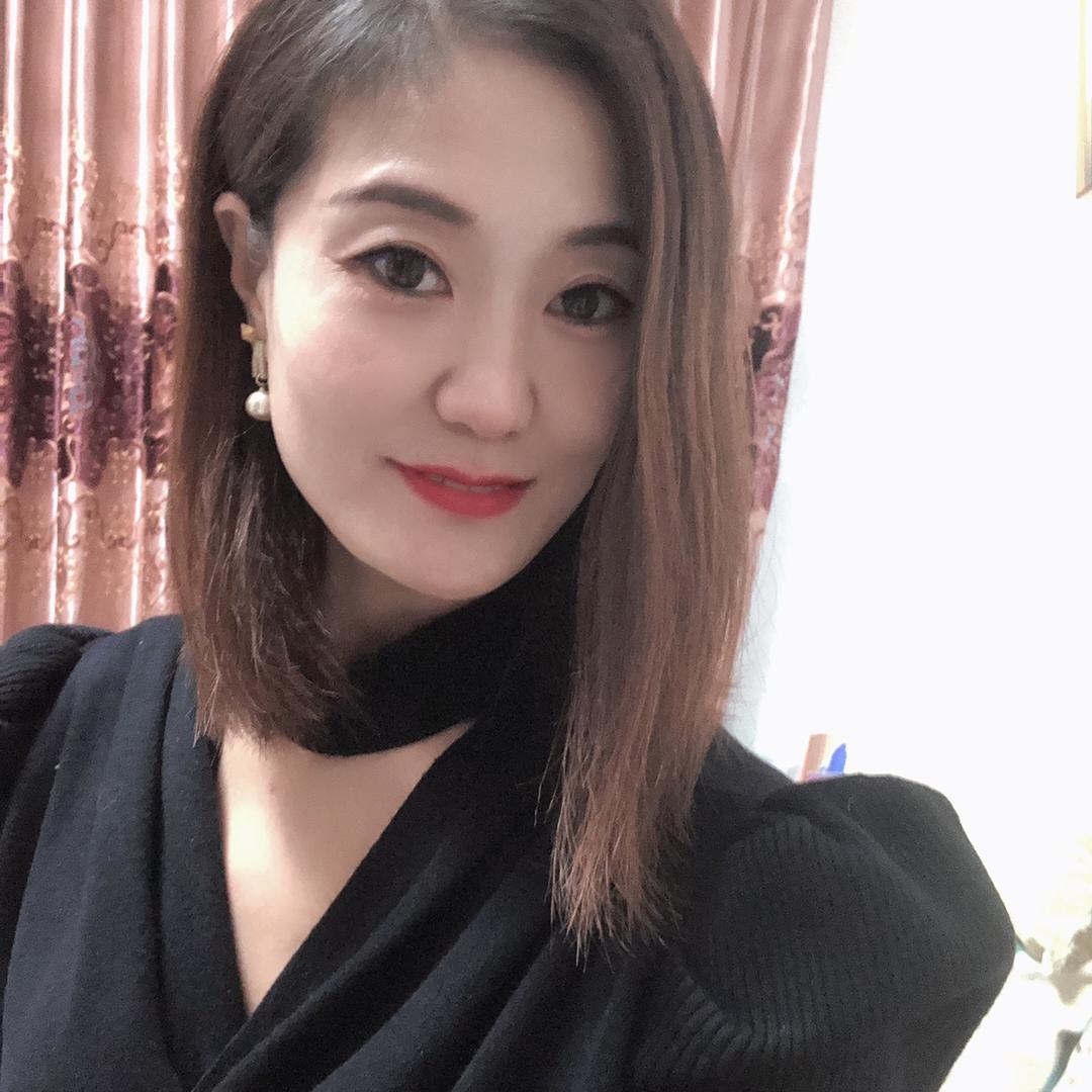面带微笑勇敢直冲
