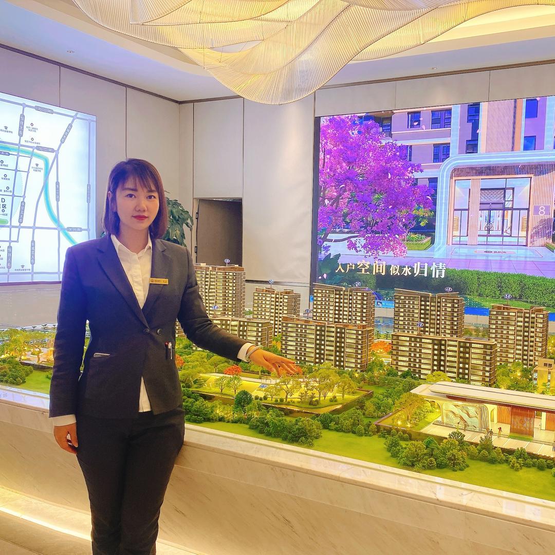 花溪北岸——殷红