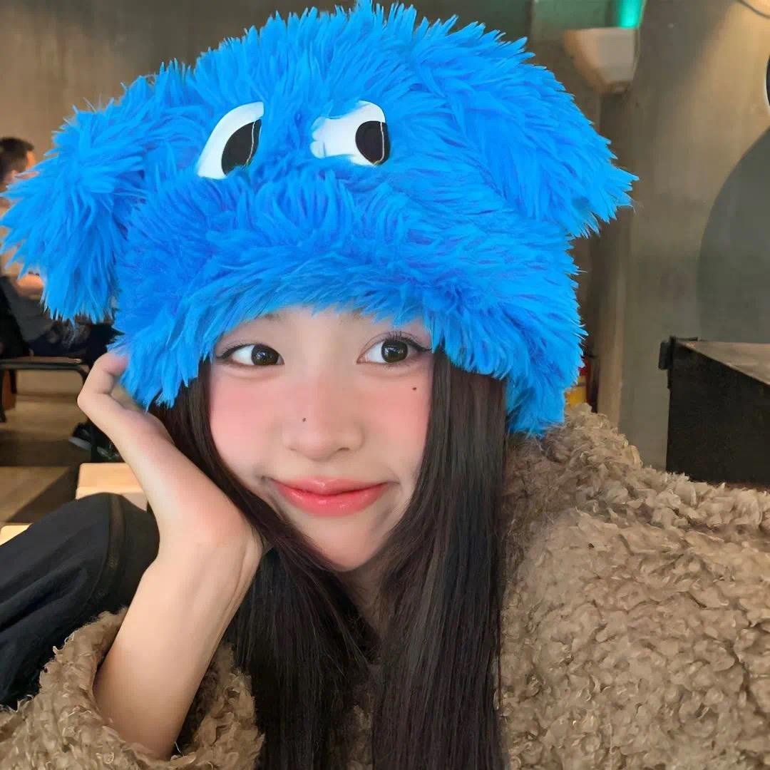 有点小紧张女士