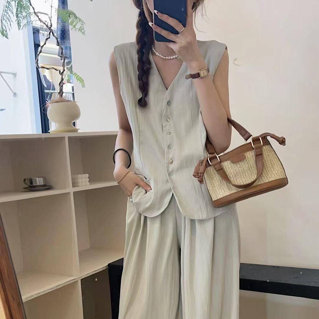 芸梦婷服装