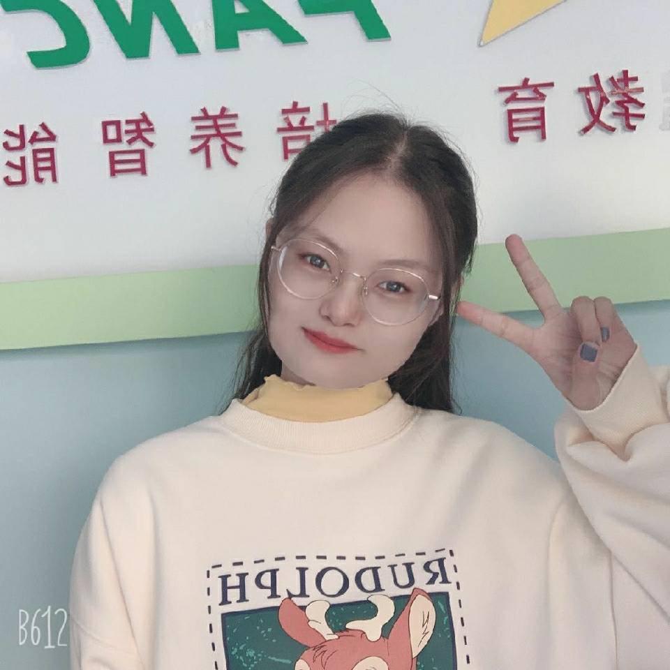 荥阳奇幻编程机器人-萍萍