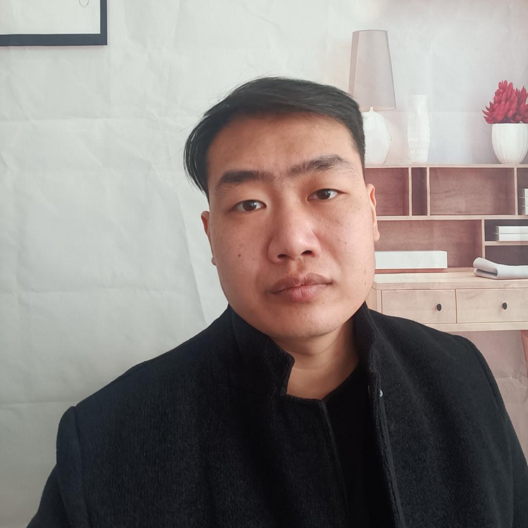 油腻大叔李哥