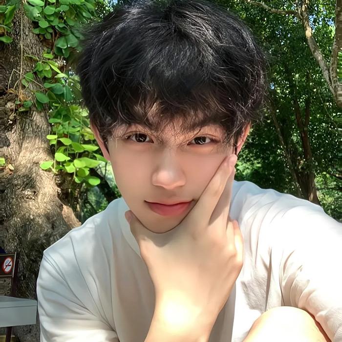 🌻小画吖🌻