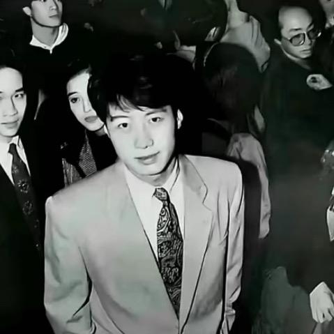 何志华🦩（气质版）