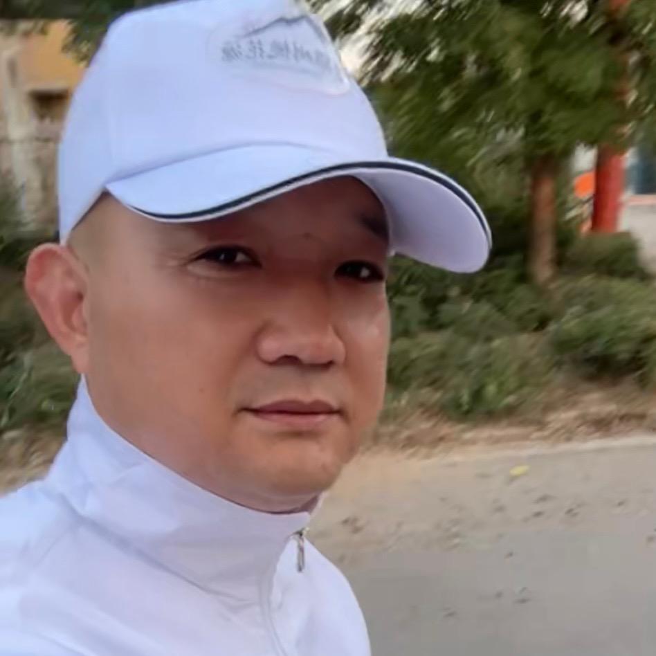 新郑市罗哥汽车销售