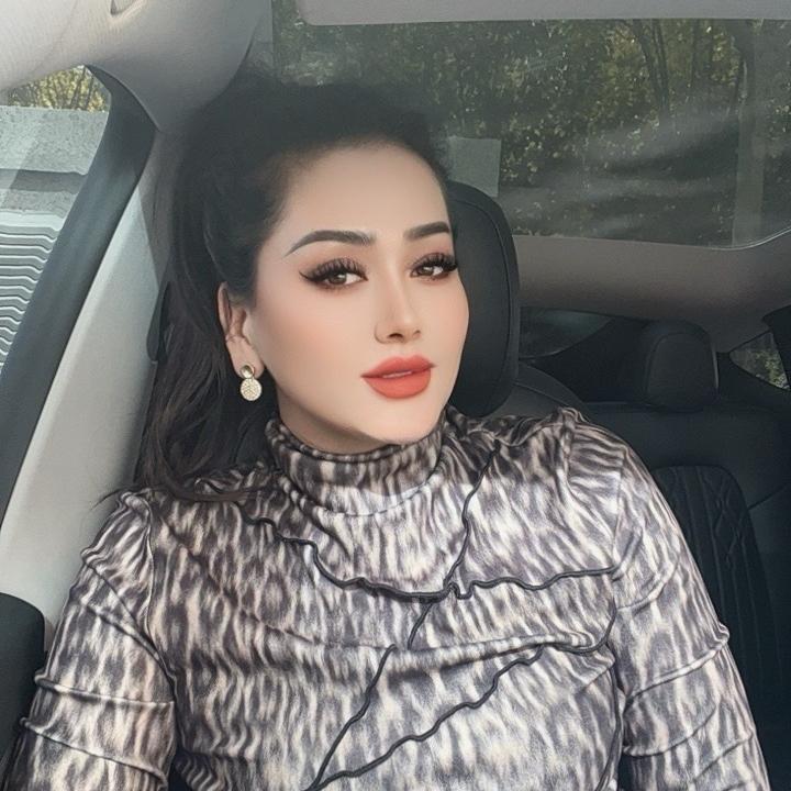 SARA女装
