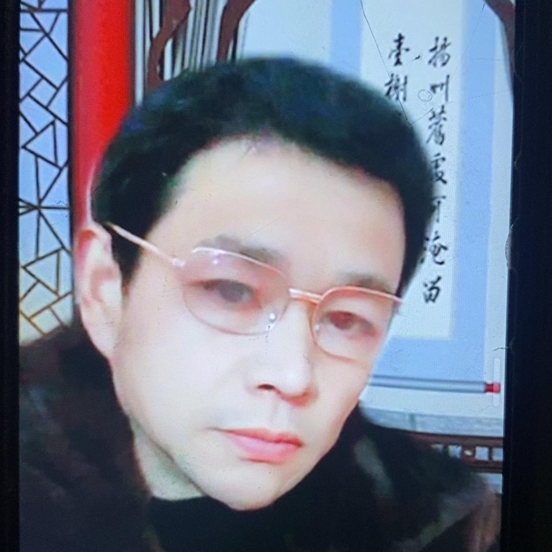 专业贴墙砖地砖。