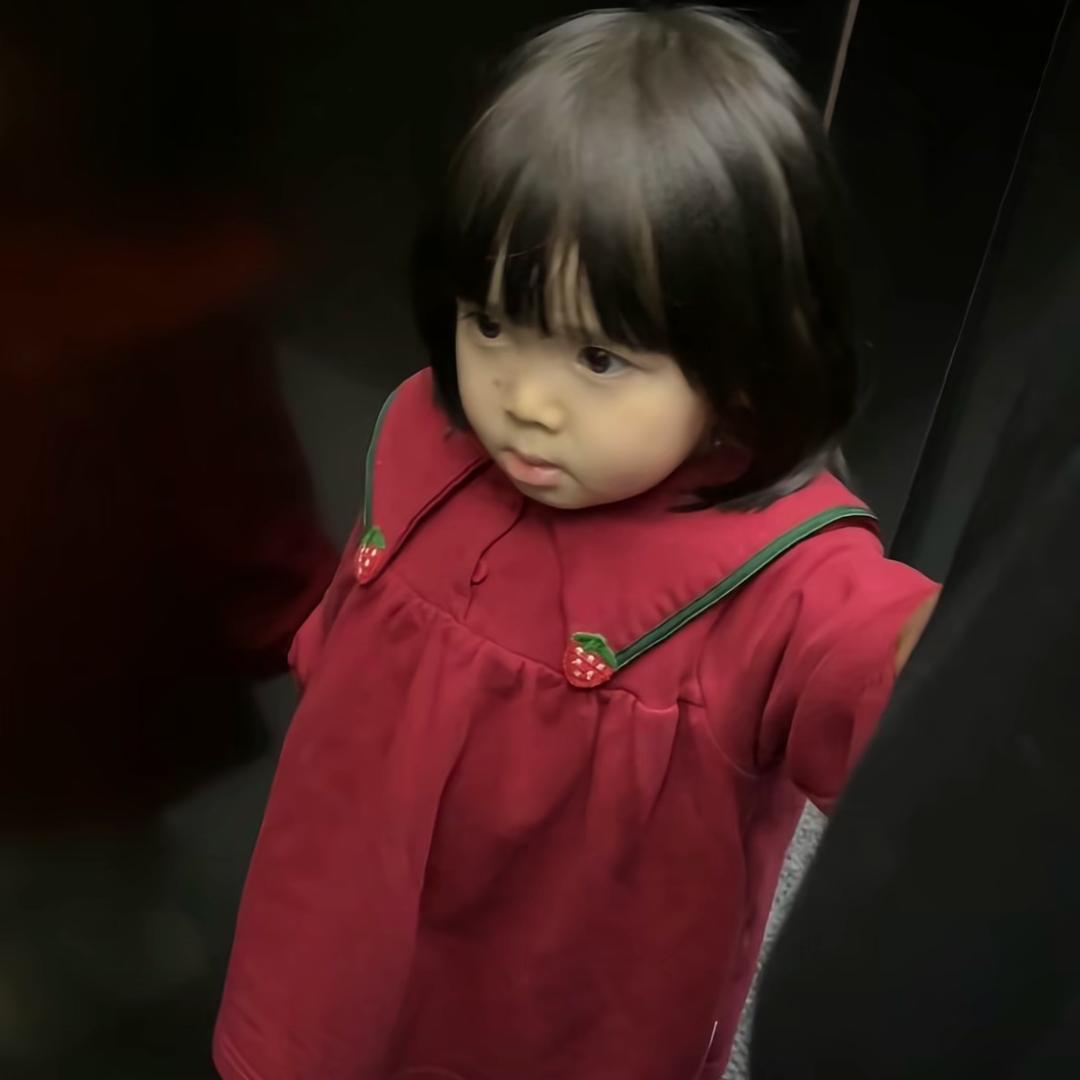 忧郁的鲜榨橙汁