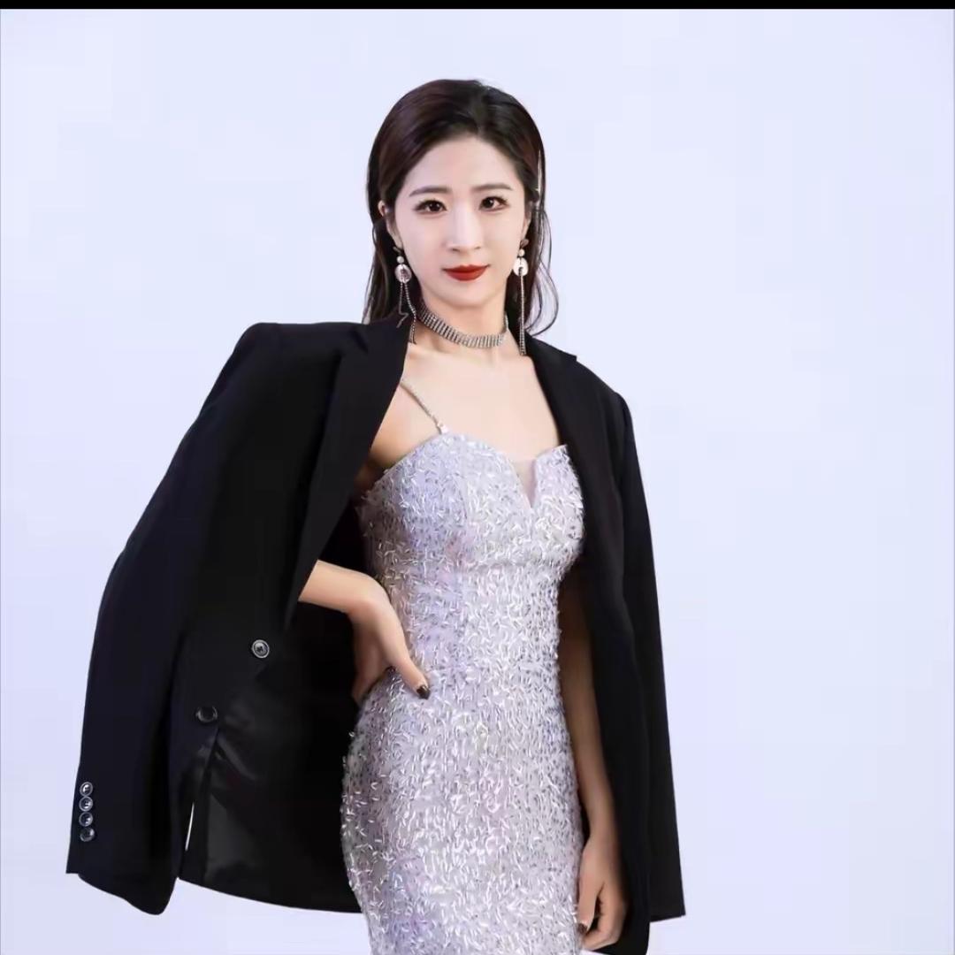 蒙姐吃榴莲