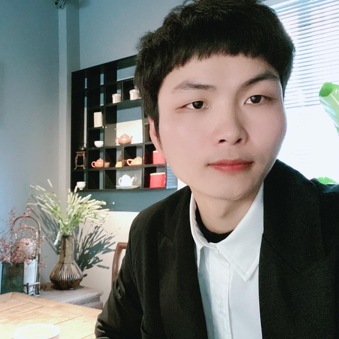 @王可
