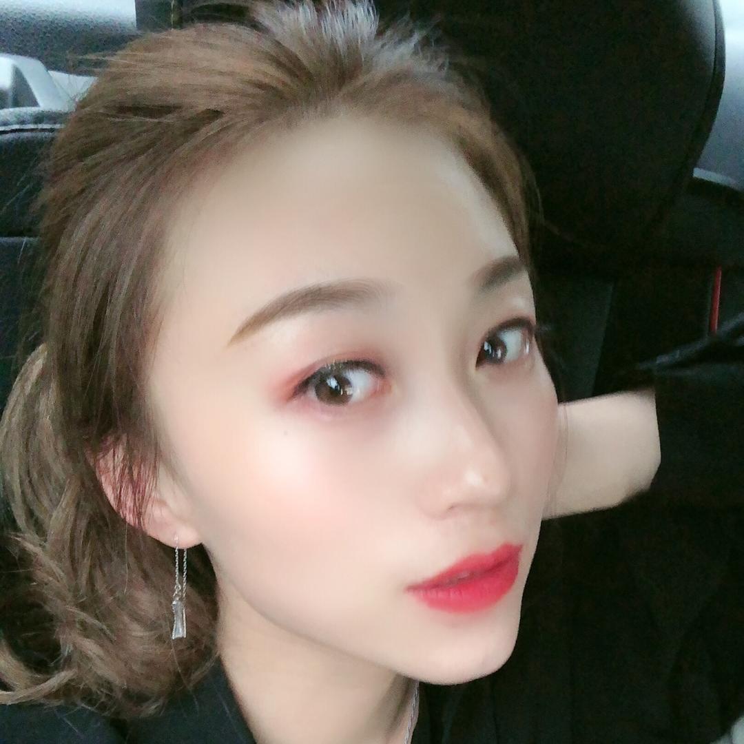 盐东点缀青春美容美发店