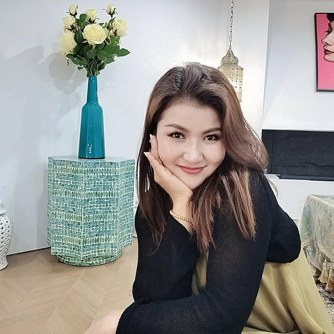 玛伊热（月子中）