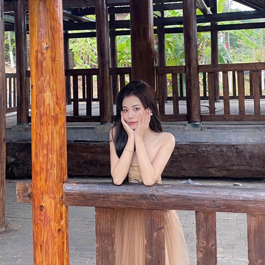 言言柳州螺蛳粉