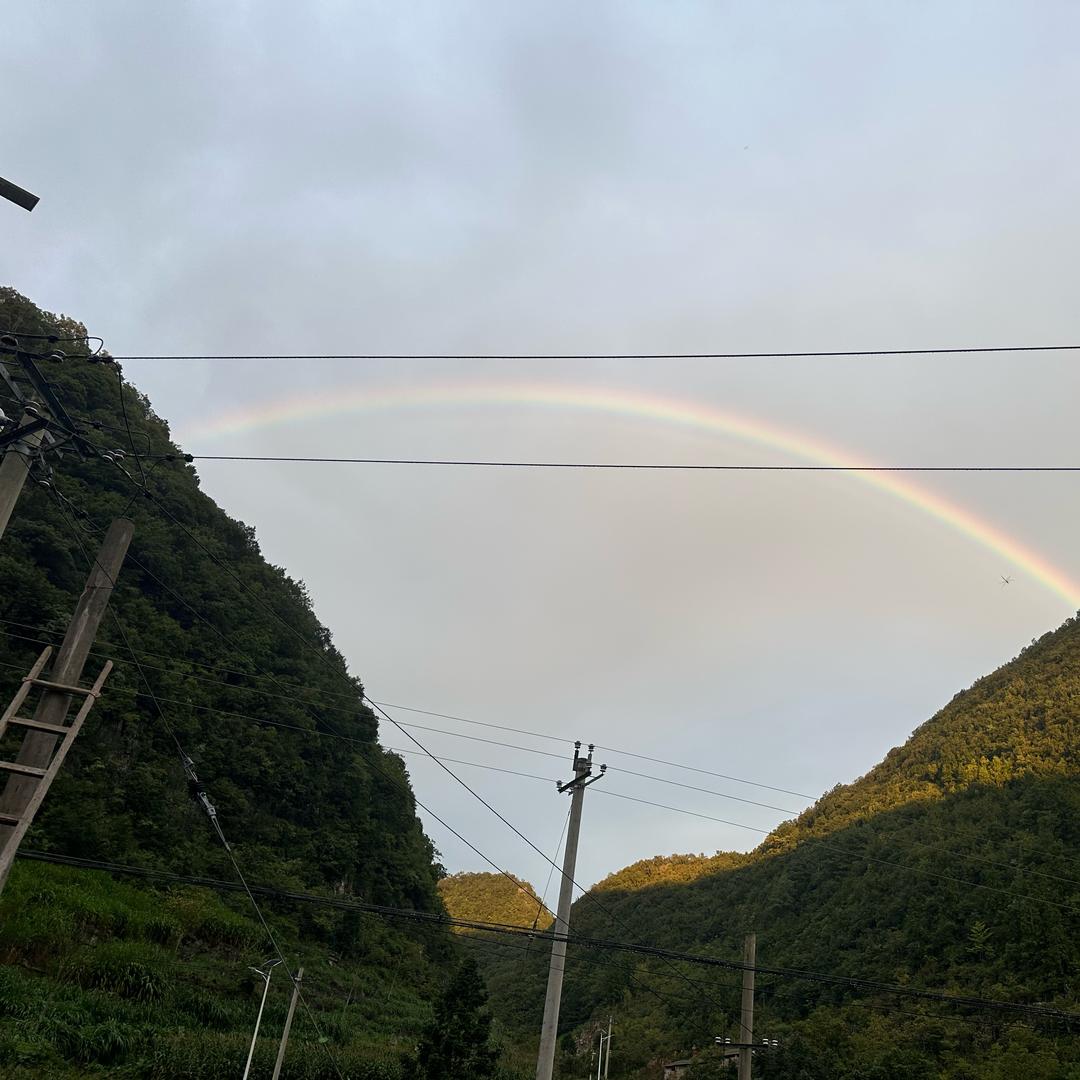缘分٩(๑^o^๑)۶天空