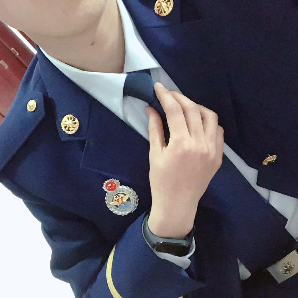 李小政不吃香菜