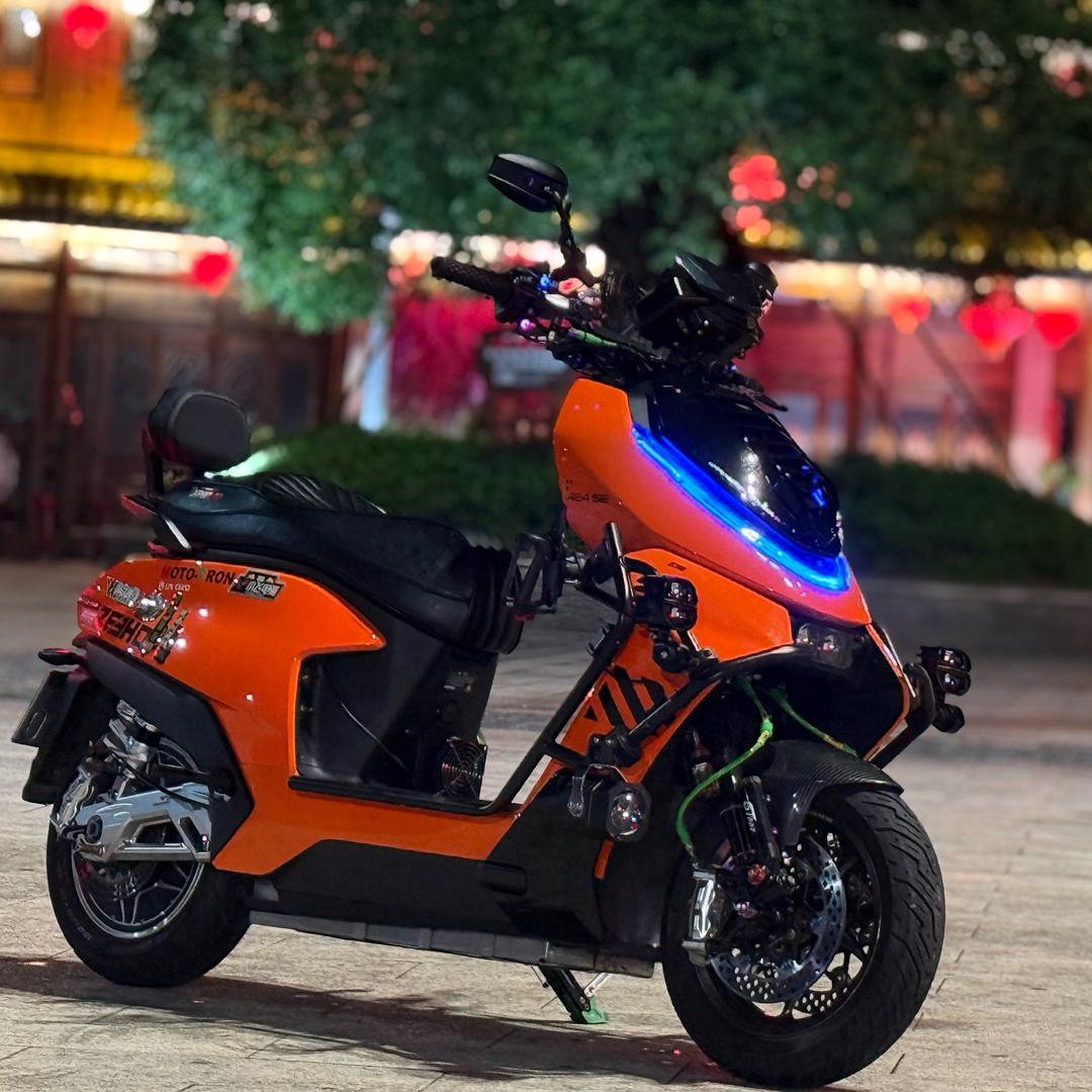 蜗牛机车俱乐部（WN电社）