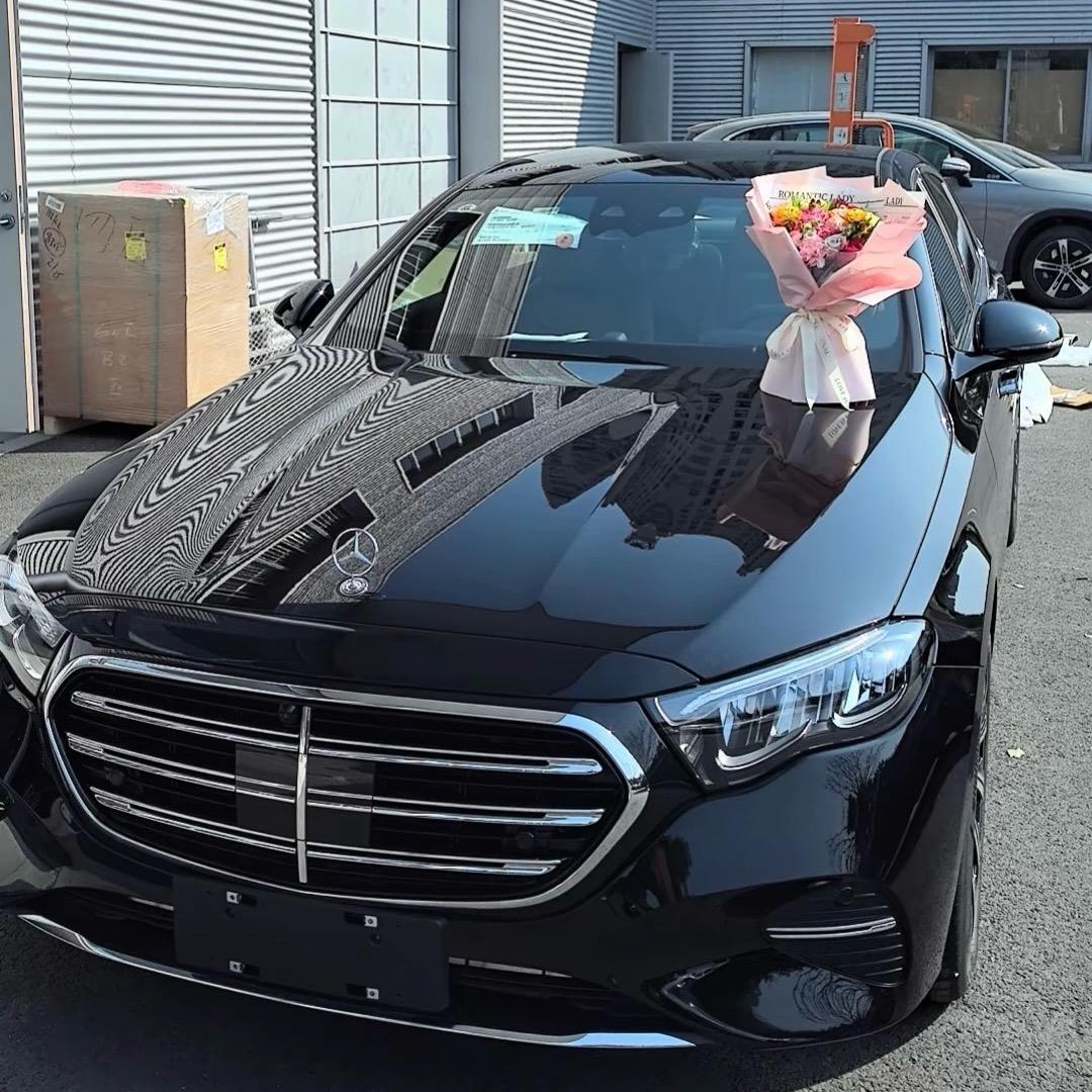 北京奔驰E300L立标豪华版