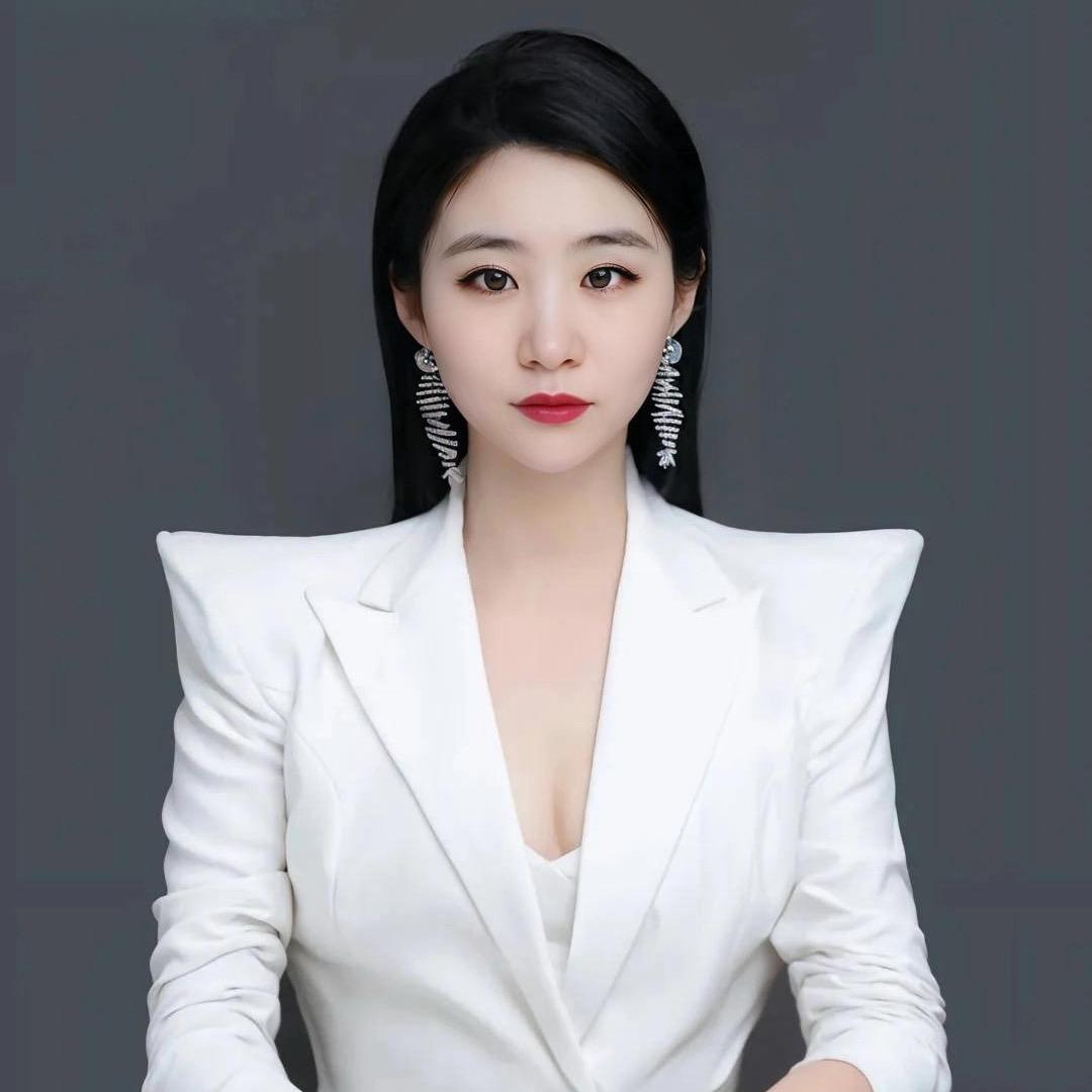 Ai导师- Tina张