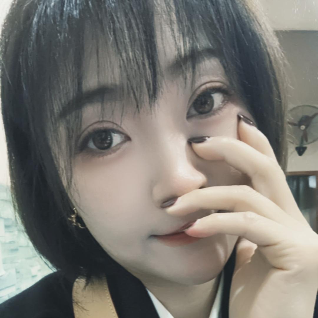 芳姐👩🏻‍🦲