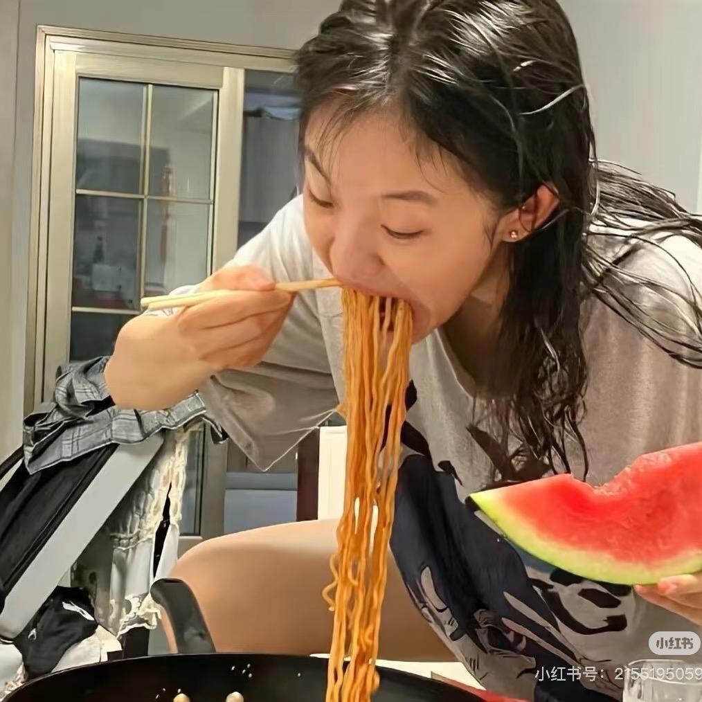 拌饭总比困难多