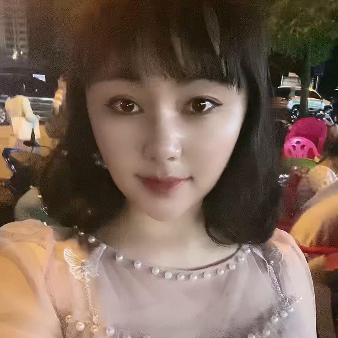 天柱八分醉老板娘