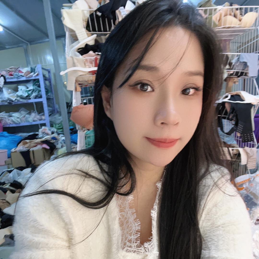 悦唯库存尾货(低价货源)批发