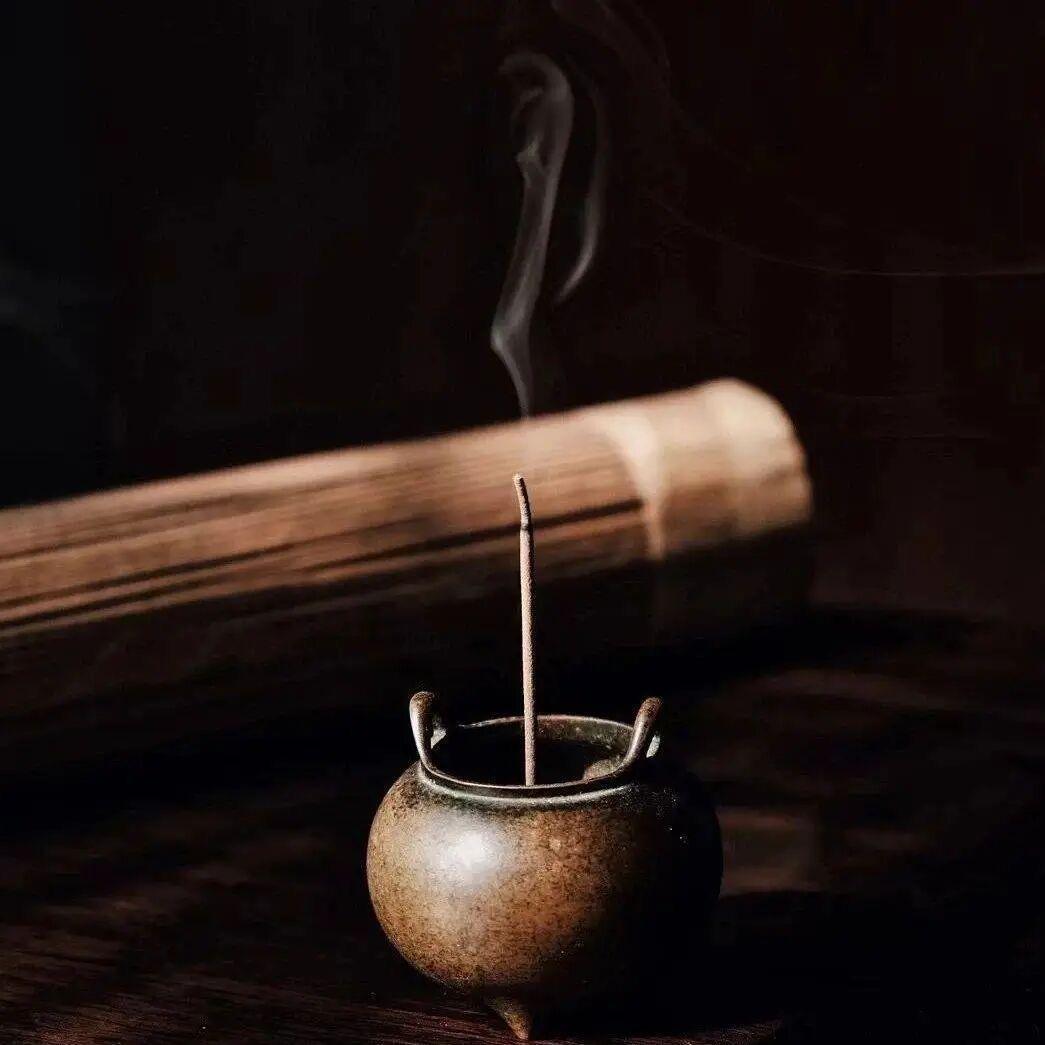 沉檀香铺