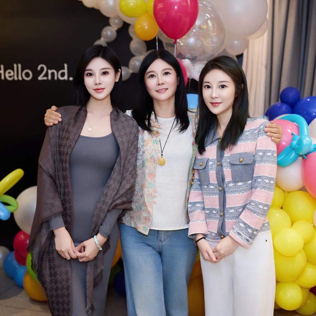 红姐家大宝二宝