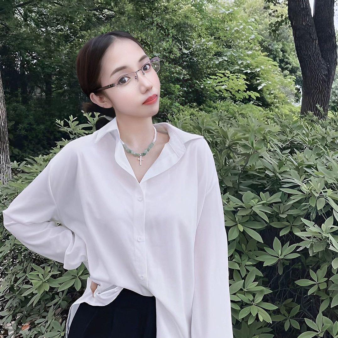 文倩