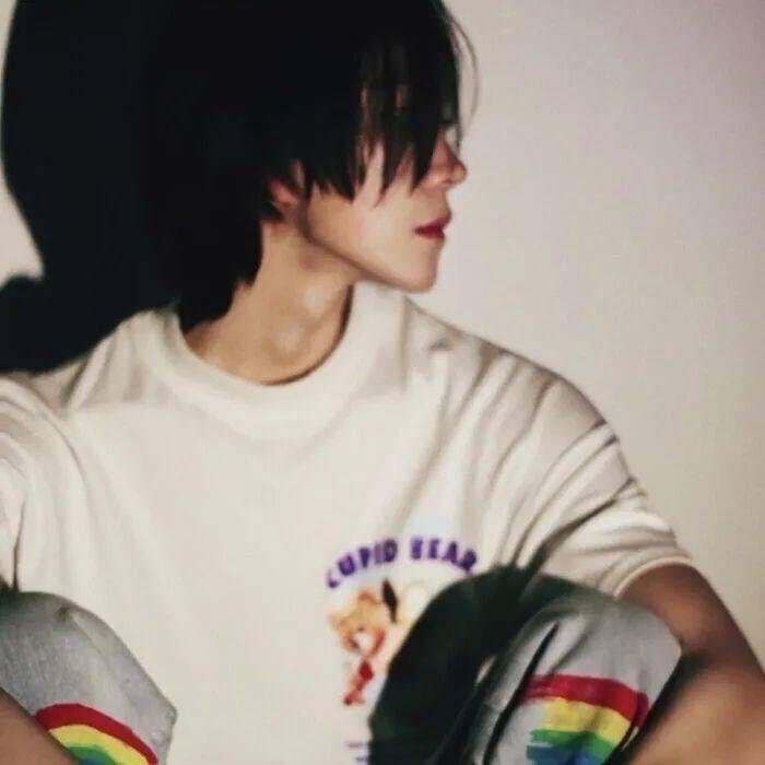 Siyi.