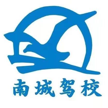 大义南城驾校巨野蓝翔教练队长王志杭