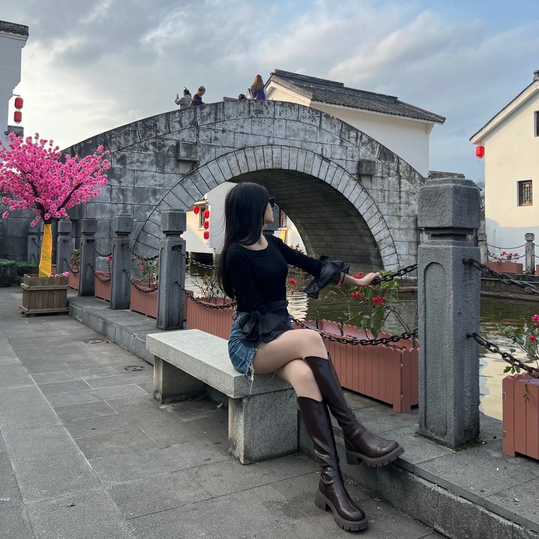 ഒᩚAjഒᩚDxL  ²⁰