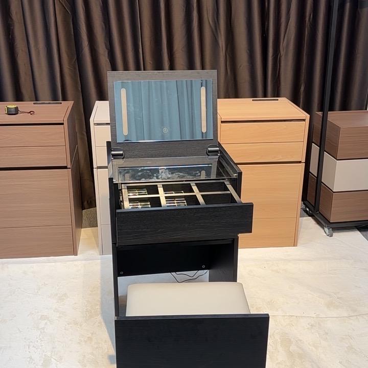 汇语轩实木家居店