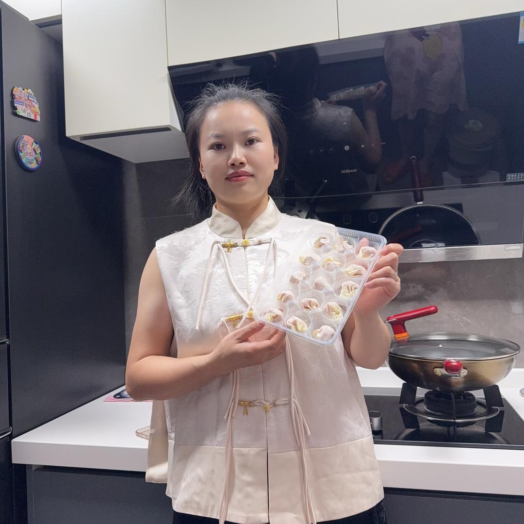 清清、私房馄饨水饺