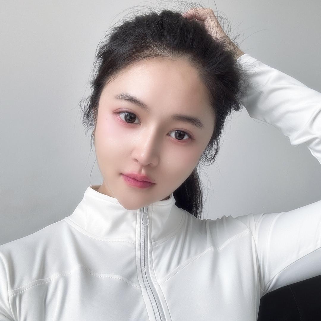 吖吖姐