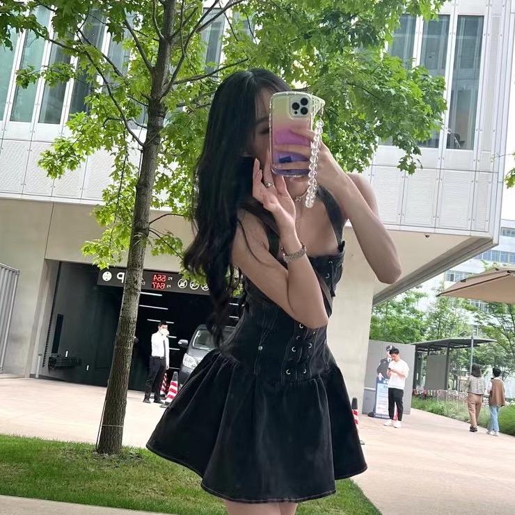 芮加杭州辽缘品牌管理有限公司美妆专卖店