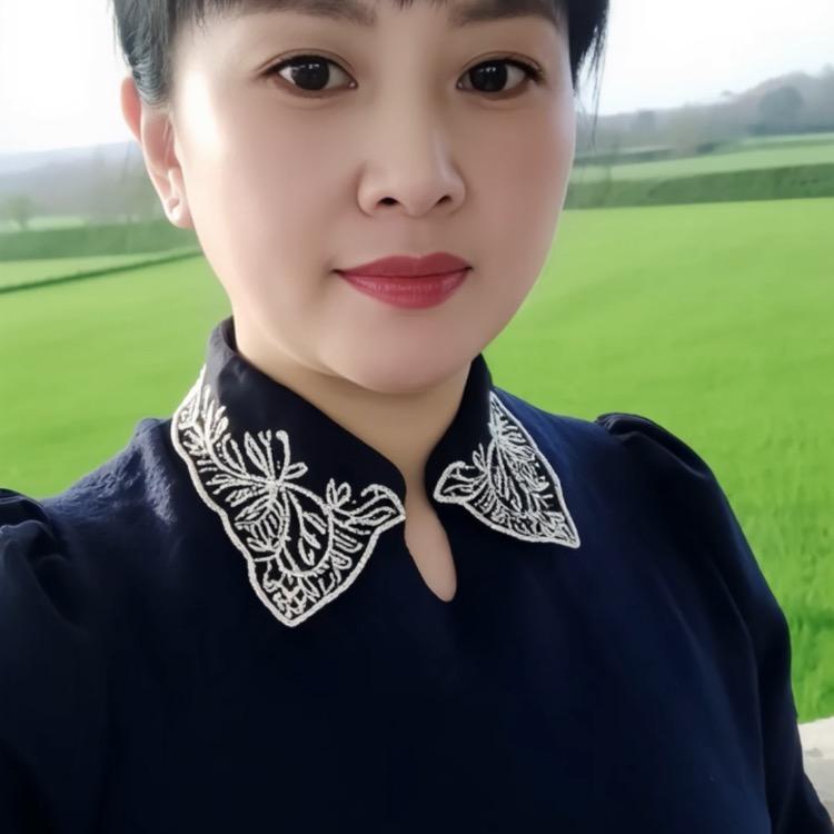 小晴（👀猪叶）