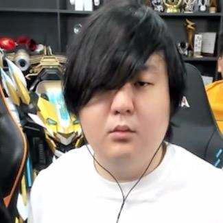 陈伯(快剪王)最快的职业选手