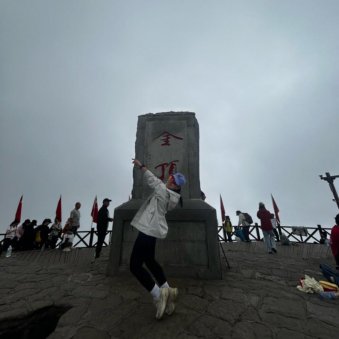 兰兰《自律中》