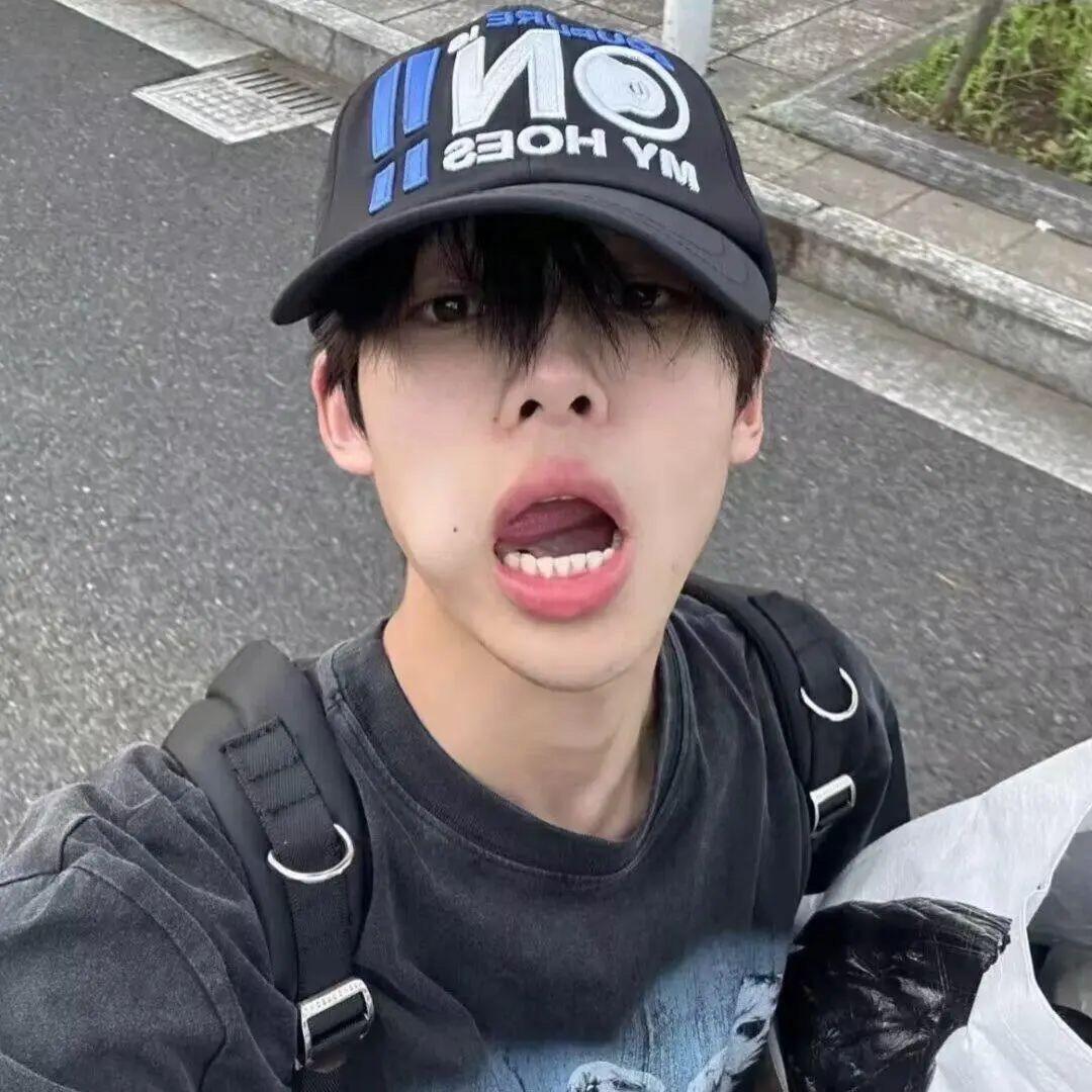 🌈路明非