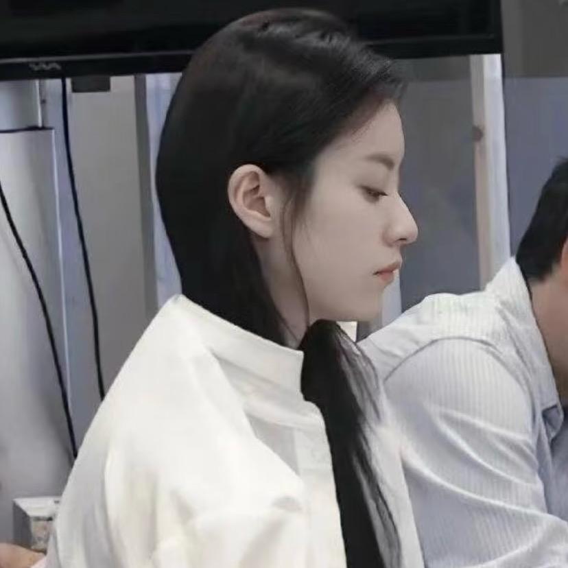 西易子